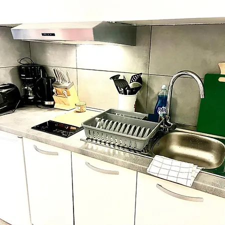 Avec Terrasse Au Coeur D'aurillac Apartament *