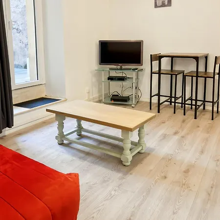 Апартаменты Avec Terrasse Au Coeur D'aurillac
